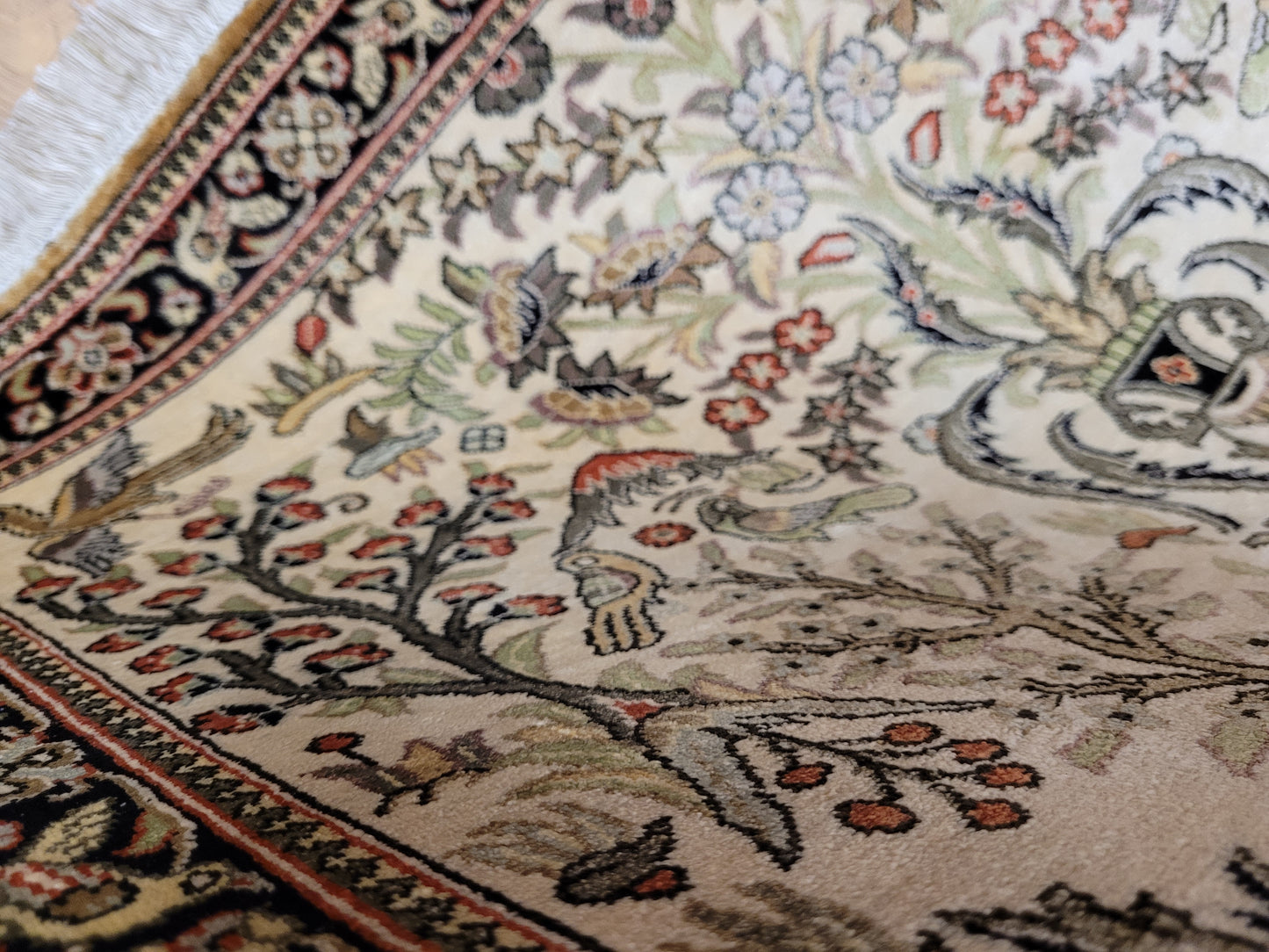 Ghom Seidenteppich florales Vogelmotiv feine Knüpfung 79x57 cm