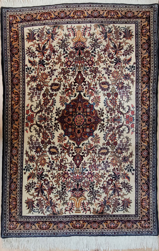 Bidjar Teppich fein florales Medaillon 165x110 cm