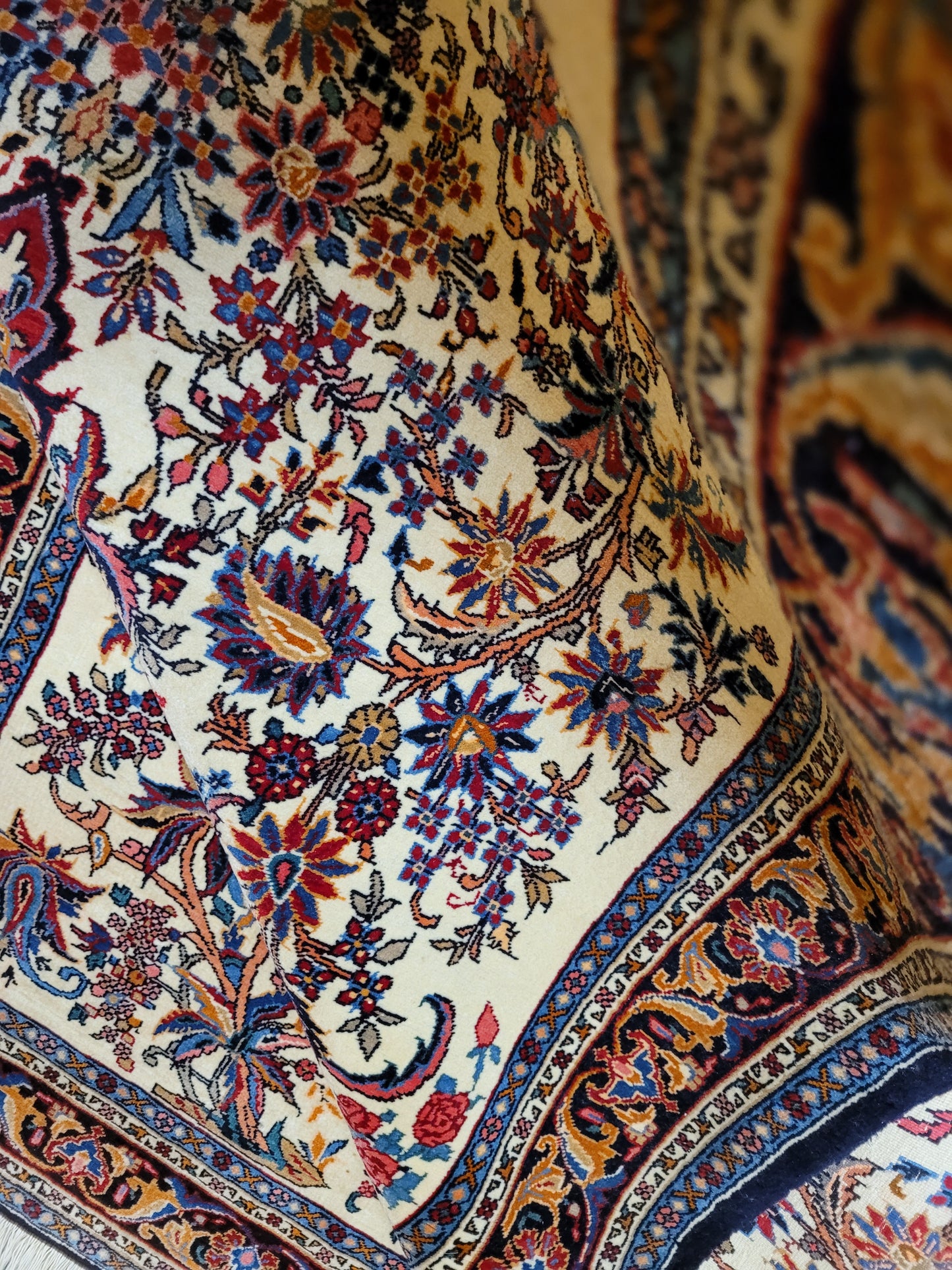 Bidjar Teppich fein florales Medaillon 165x110 cm