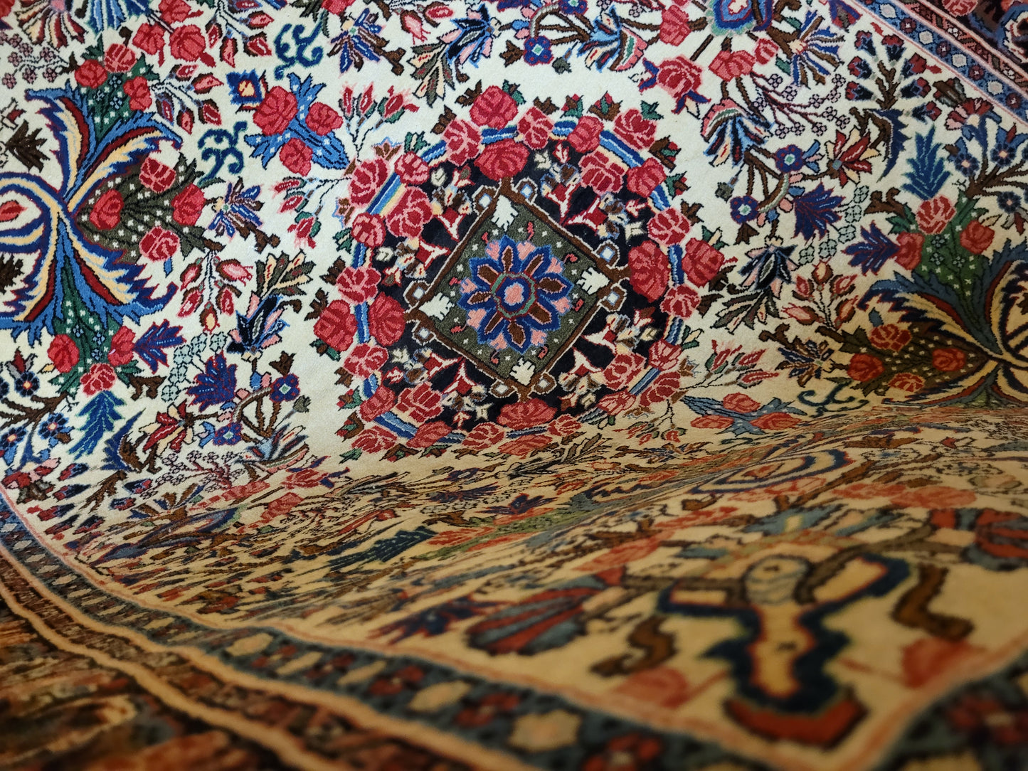 Feiner Bidjar Teppich Schurwolle florales Muster 145x110 cm