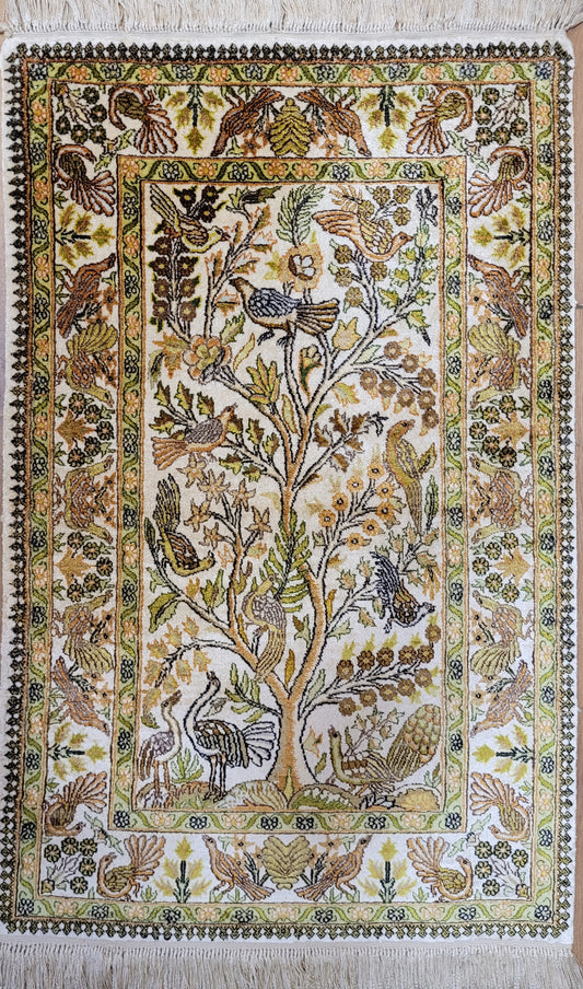 Ghom Seidenteppich Vogelmotiv feine Knüpfung 107x68 cm