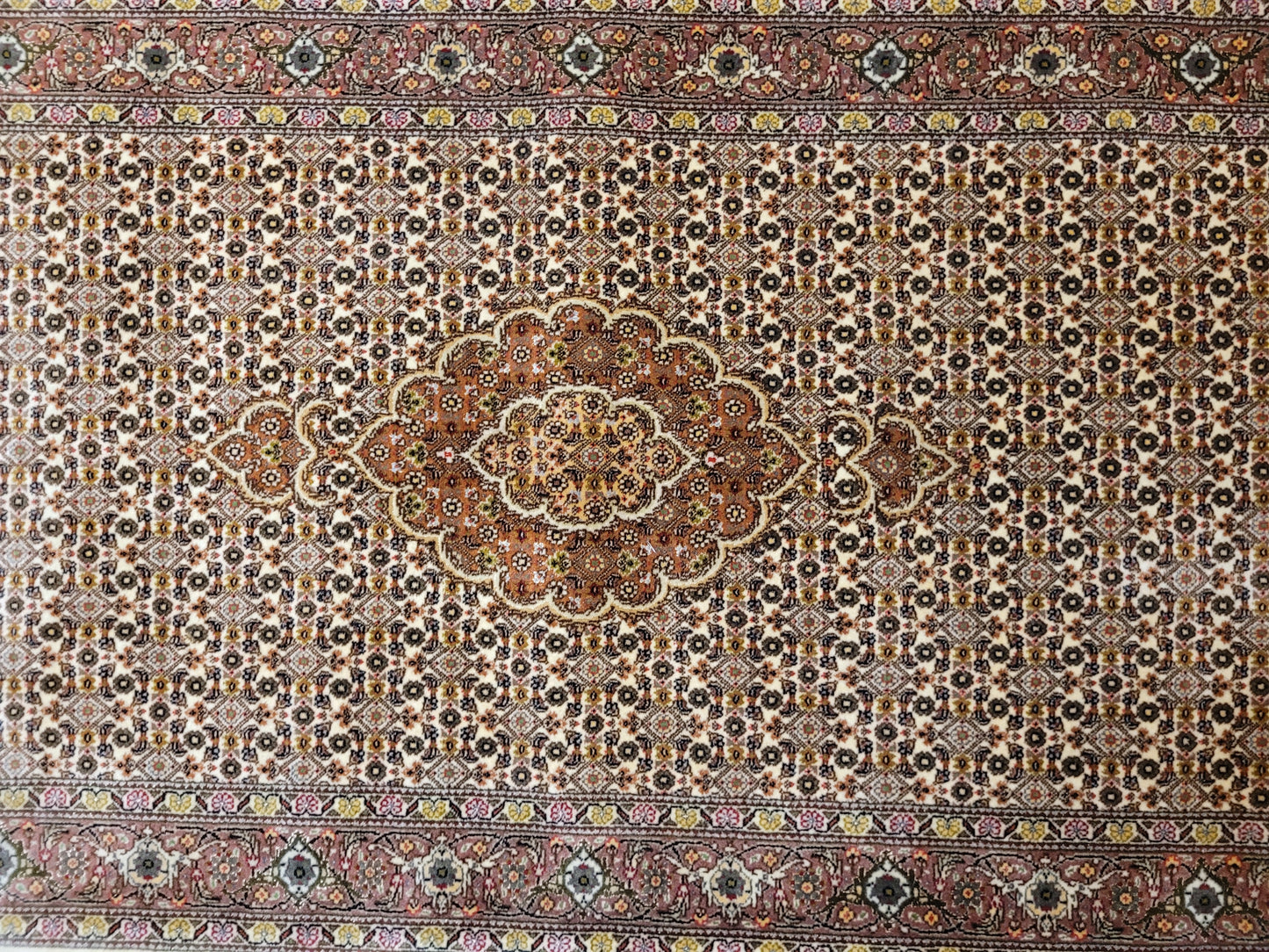 Täbriz Läufer feine Knüpfung mit Seide 310x83 cm