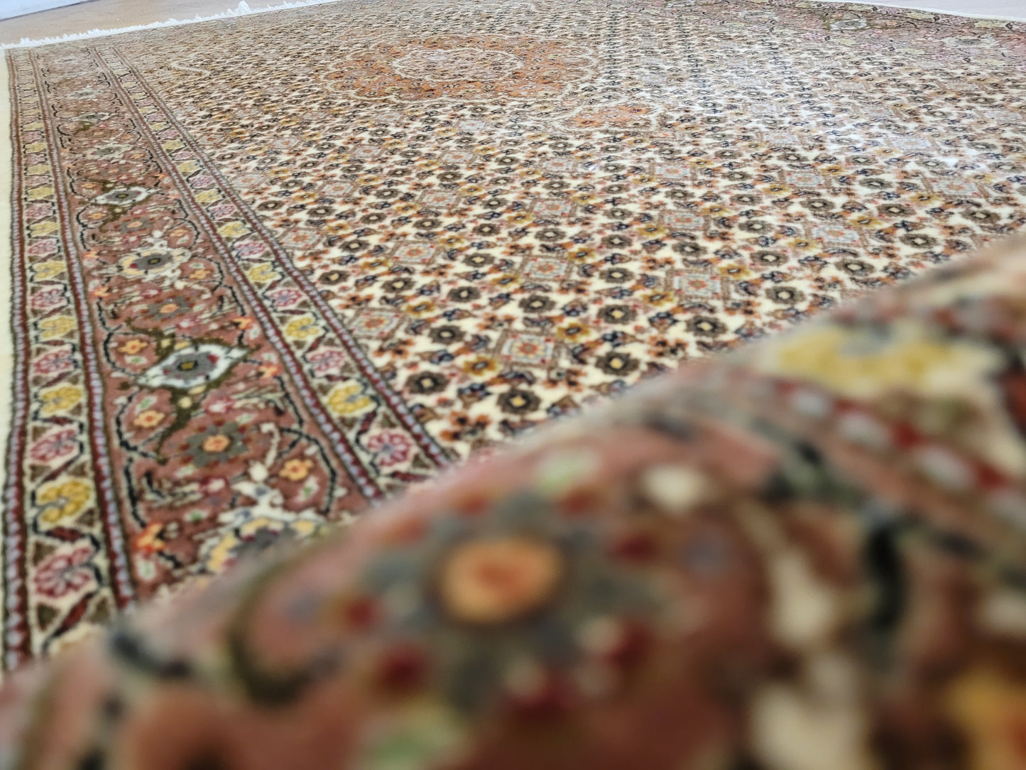 Täbriz Läufer feine Knüpfung mit Seide 310x83 cm