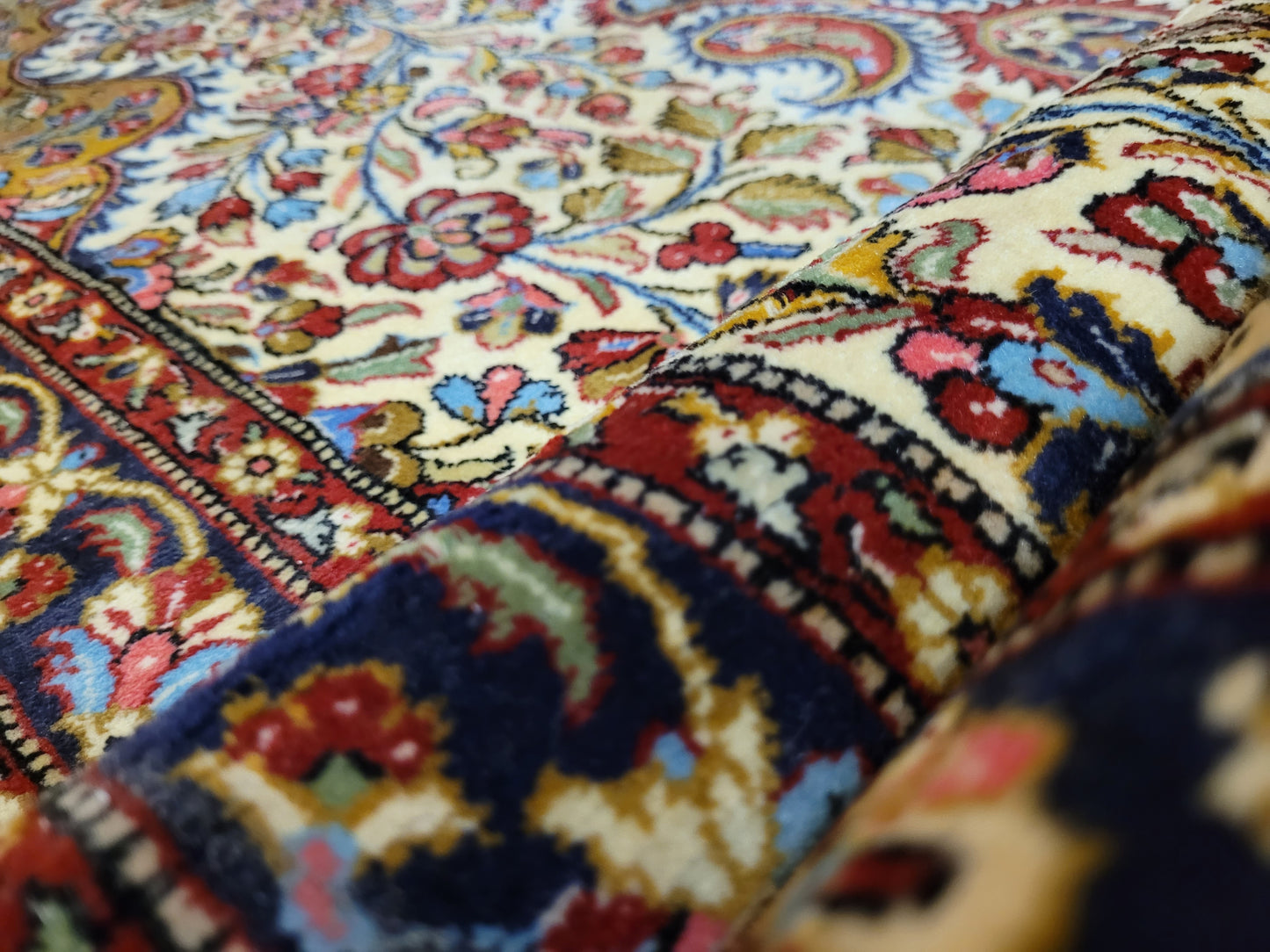 Ghom Korkwolle Läufer feine Knüpfung florales Medaillon 310x100 cm