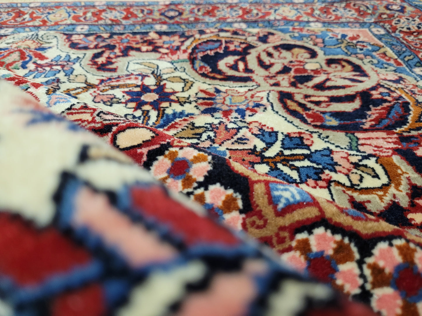 Bidjar Teppich Korkwolle florales Medaillon 168x115 cm