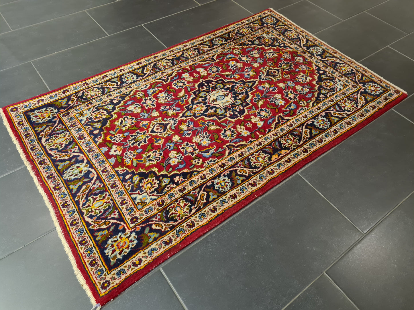 Perserteppich Orientteppich Handgeknüpfter Teppich Keshan 155x95cm