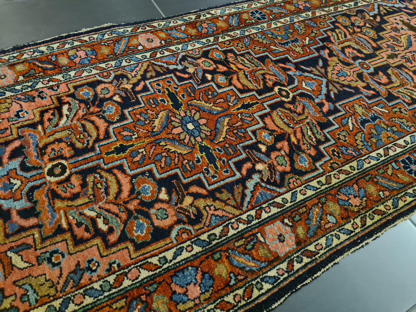 Perserteppich Orientteppich Handgeknüpfter Teppich Lillian 310x85cm