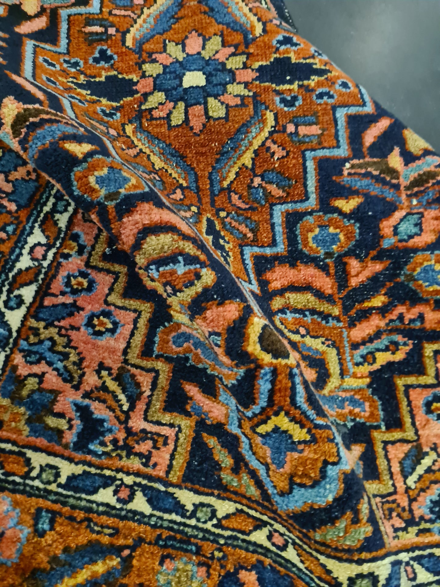 Perserteppich Orientteppich Handgeknüpfter Teppich Lillian 310x85cm