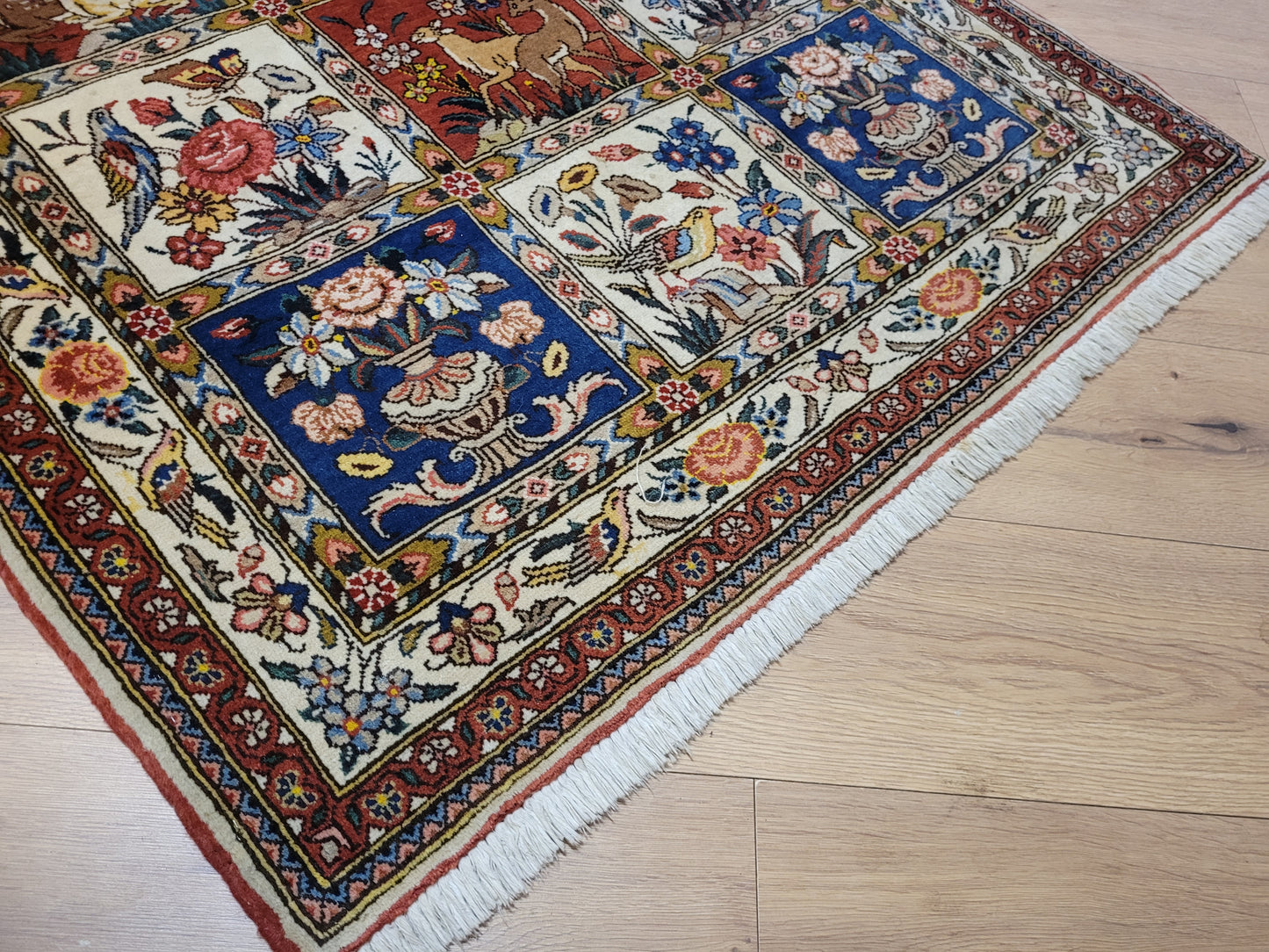 Bakhtiari Teppich Korkwolle Felderdesign 320x106 cm