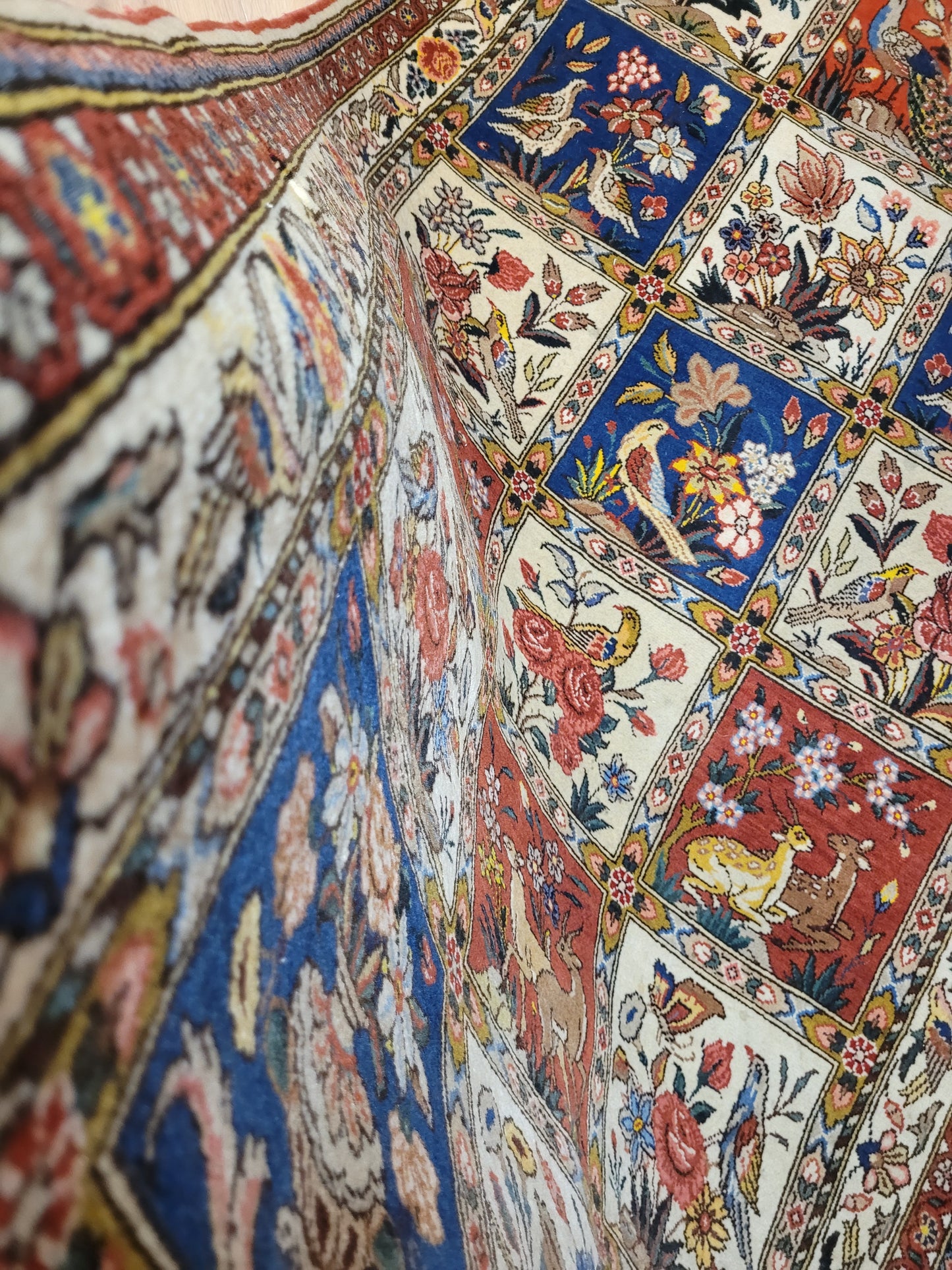 Bakhtiari Teppich Korkwolle Felderdesign 320x106 cm