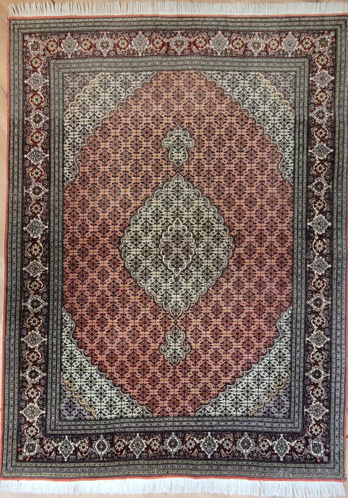 Täbriz Teppich feine Knüpfung mit Seide 205×150 cm