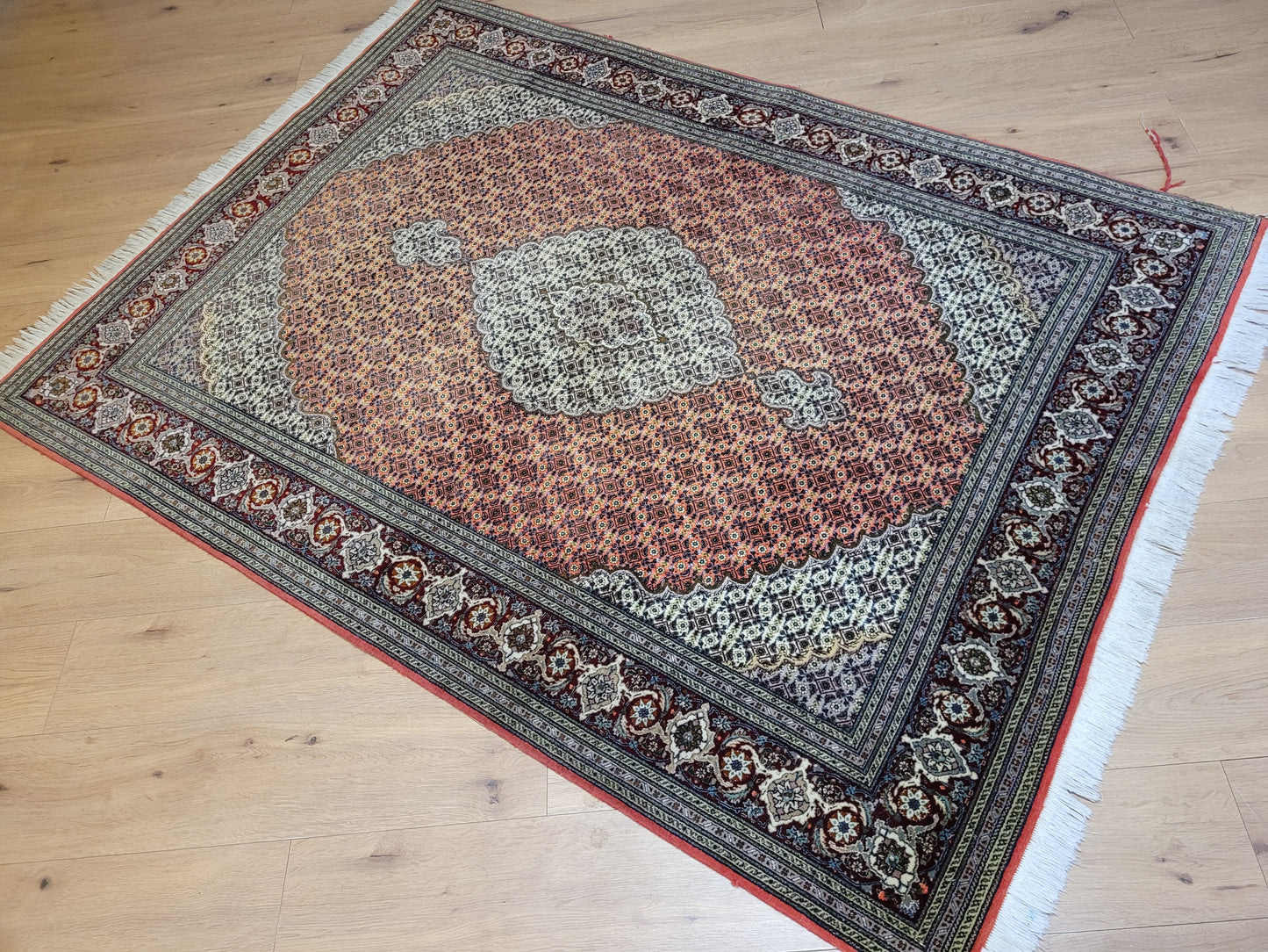 Täbriz Teppich feine Knüpfung mit Seide 205×150 cm