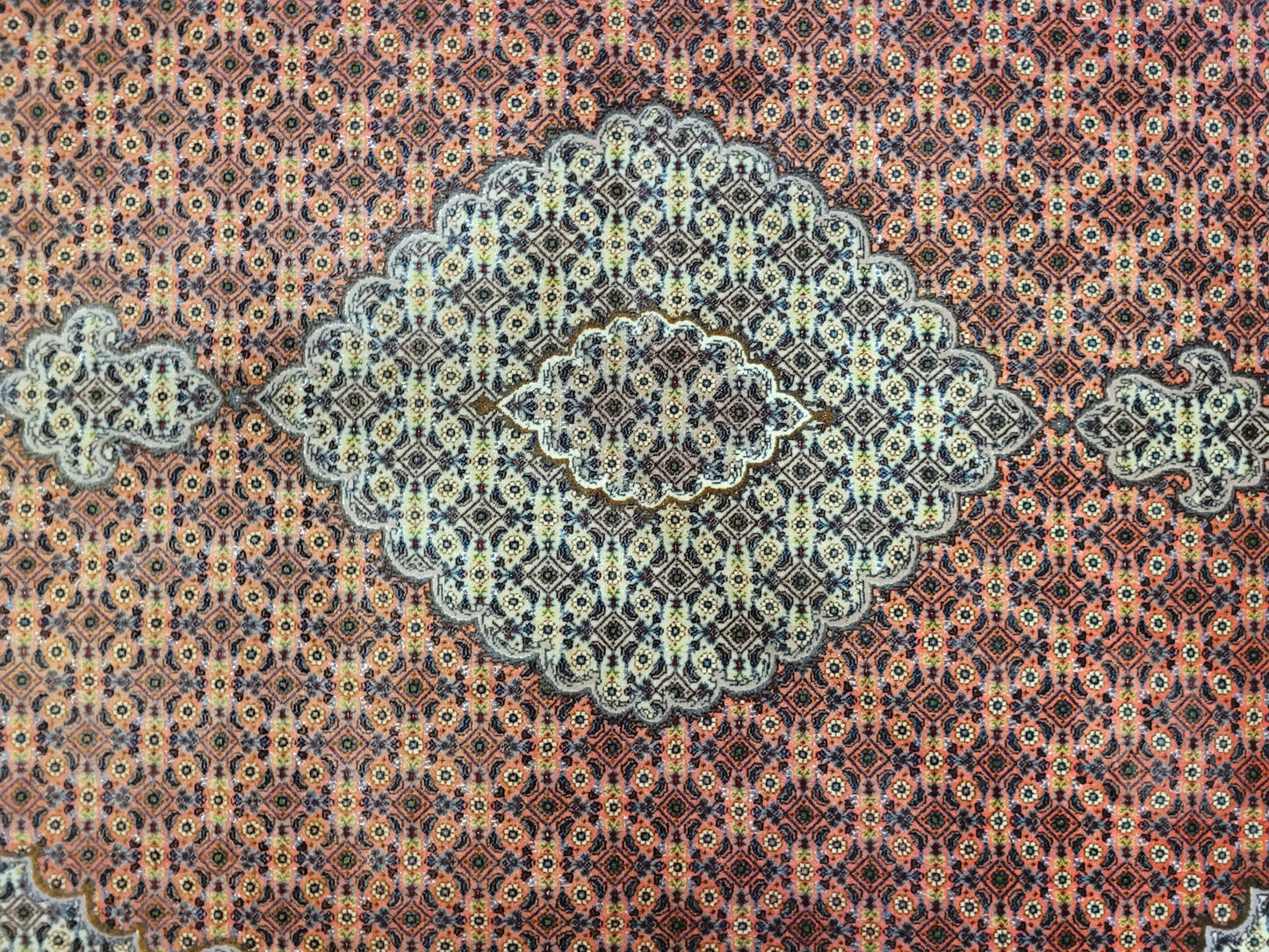 Täbriz Teppich feine Knüpfung mit Seide 205×150 cm