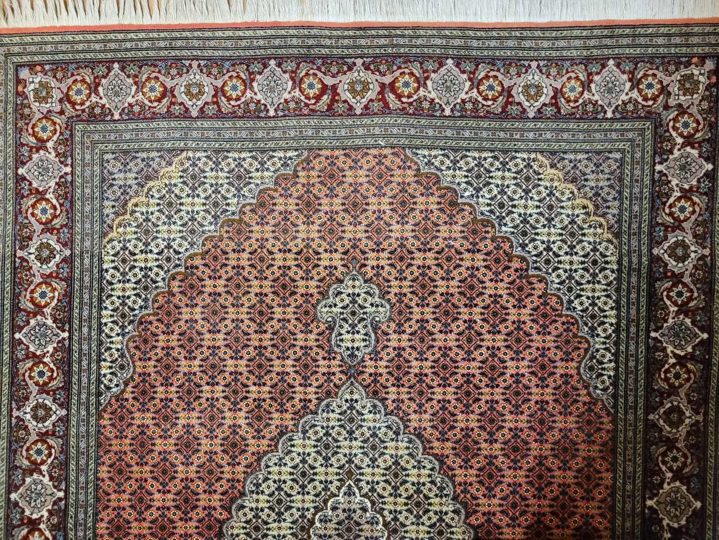 Täbriz Teppich feine Knüpfung mit Seide 205×150 cm