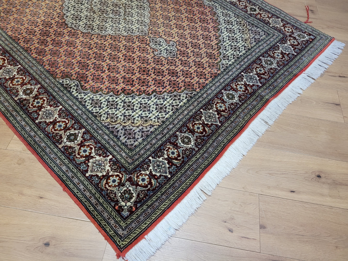 Täbriz Teppich feine Knüpfung mit Seide 205×150 cm