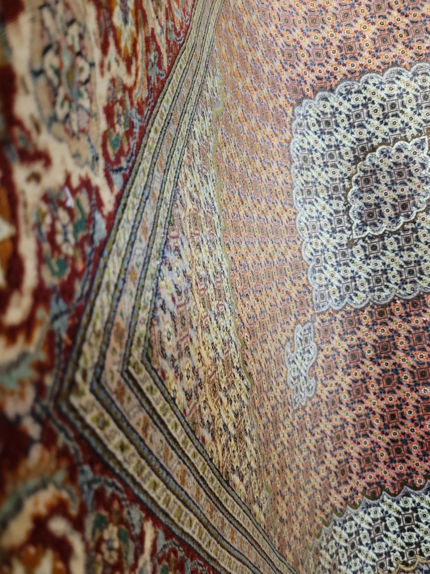 Täbriz Teppich feine Knüpfung mit Seide 205×150 cm