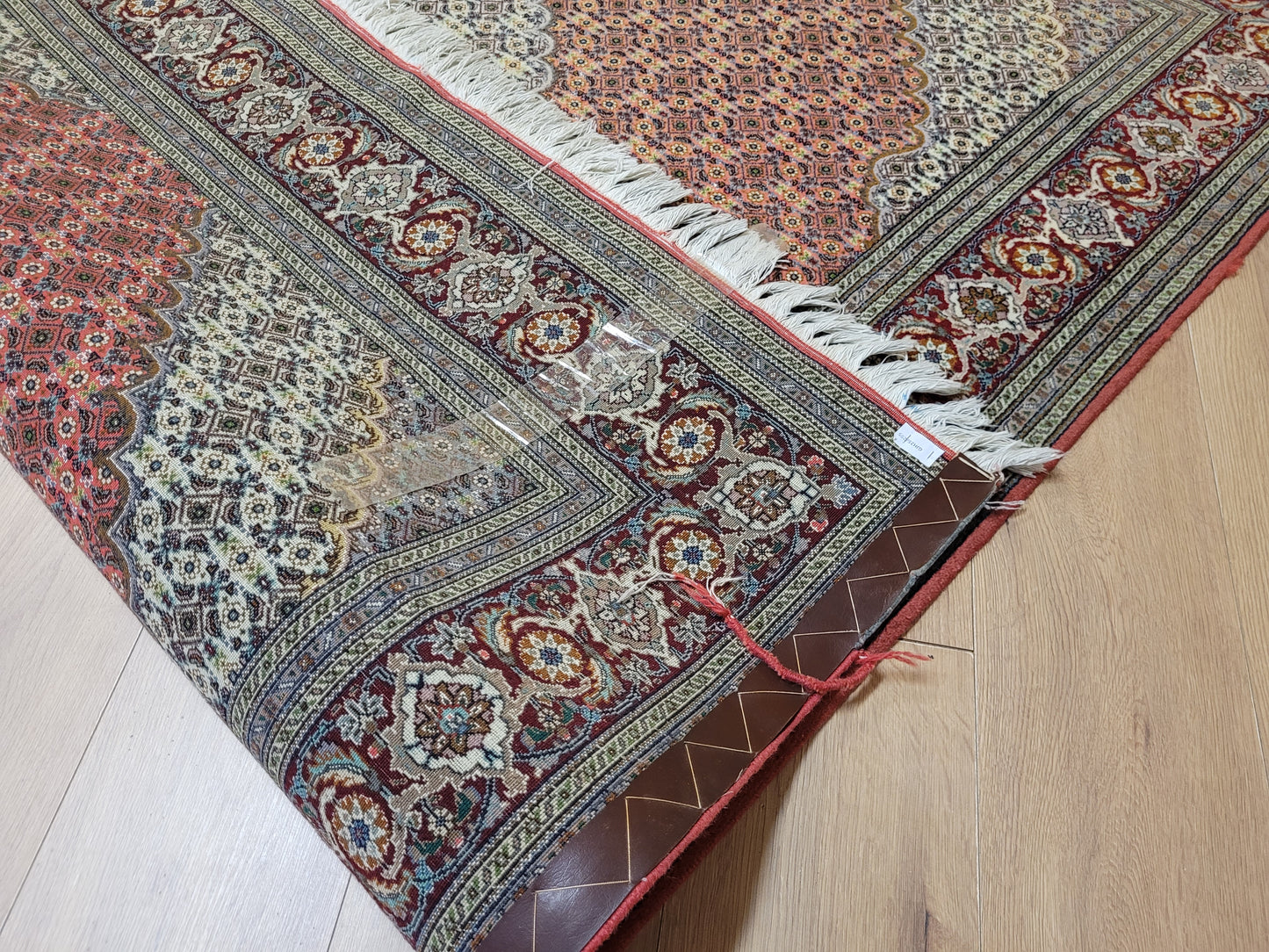 Täbriz Teppich feine Knüpfung mit Seide 205×150 cm