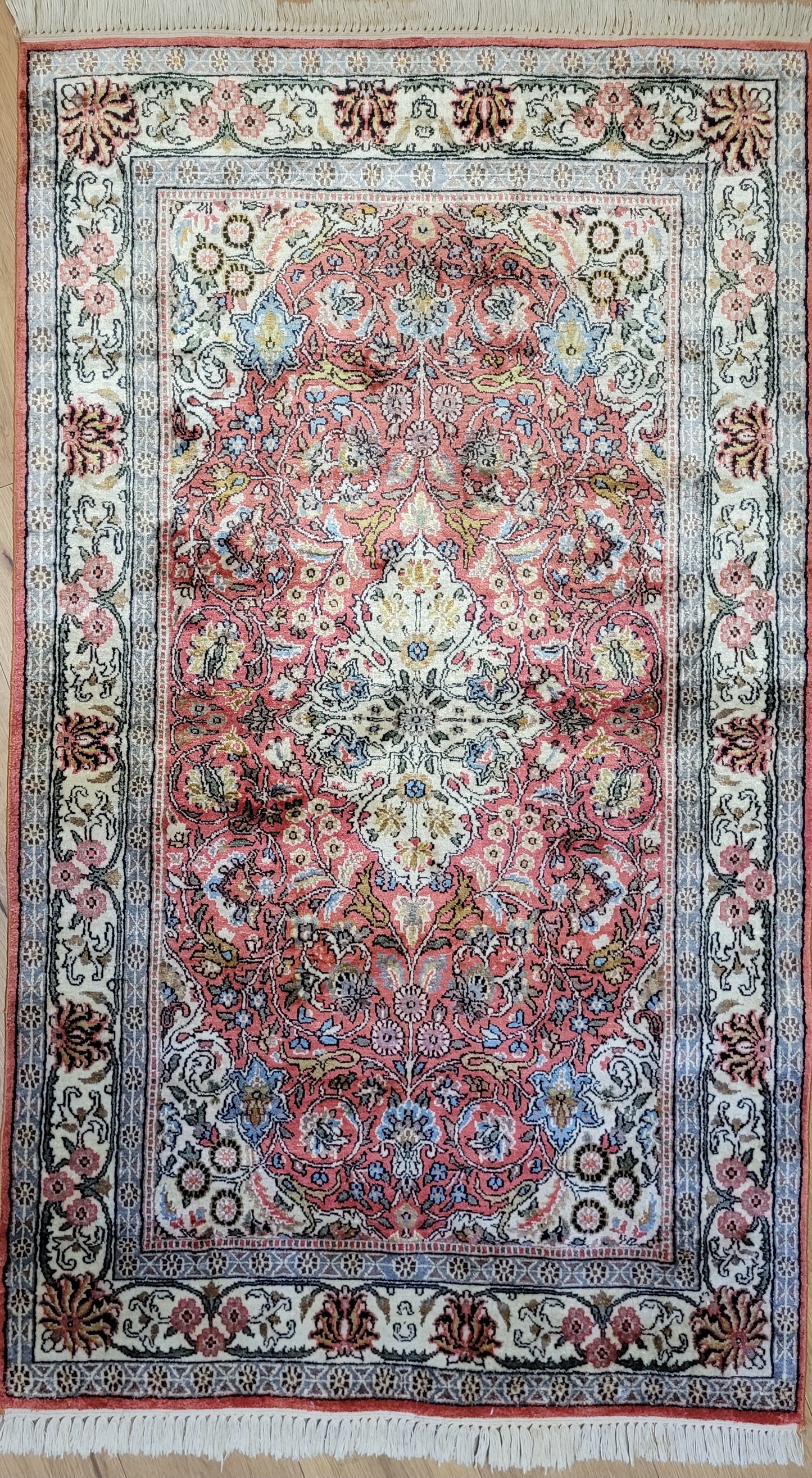 Ghom Teppich Naturseide fein handgeknüpft 162×95 cm