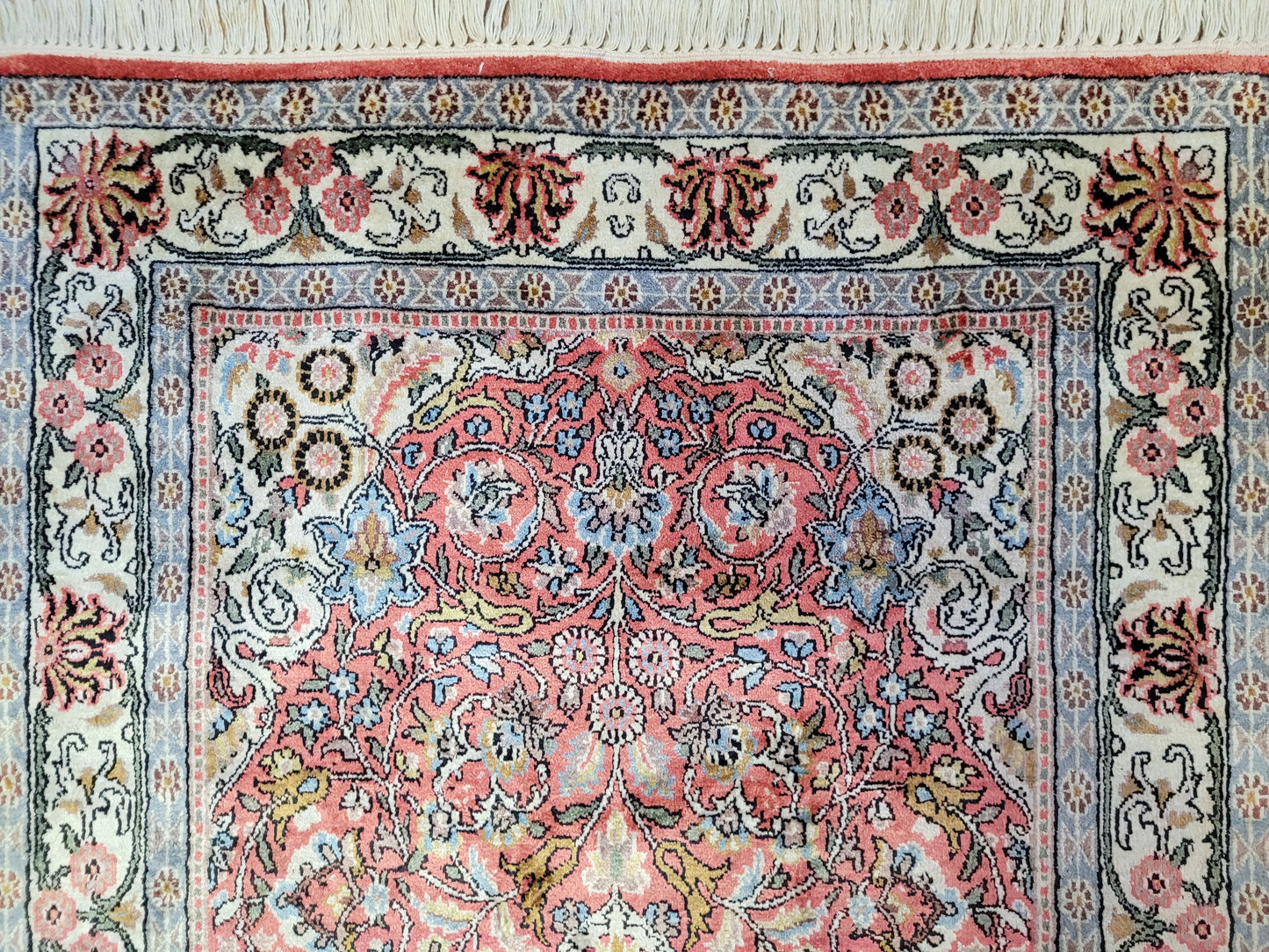 Ghom Teppich Naturseide fein handgeknüpft 162×95 cm