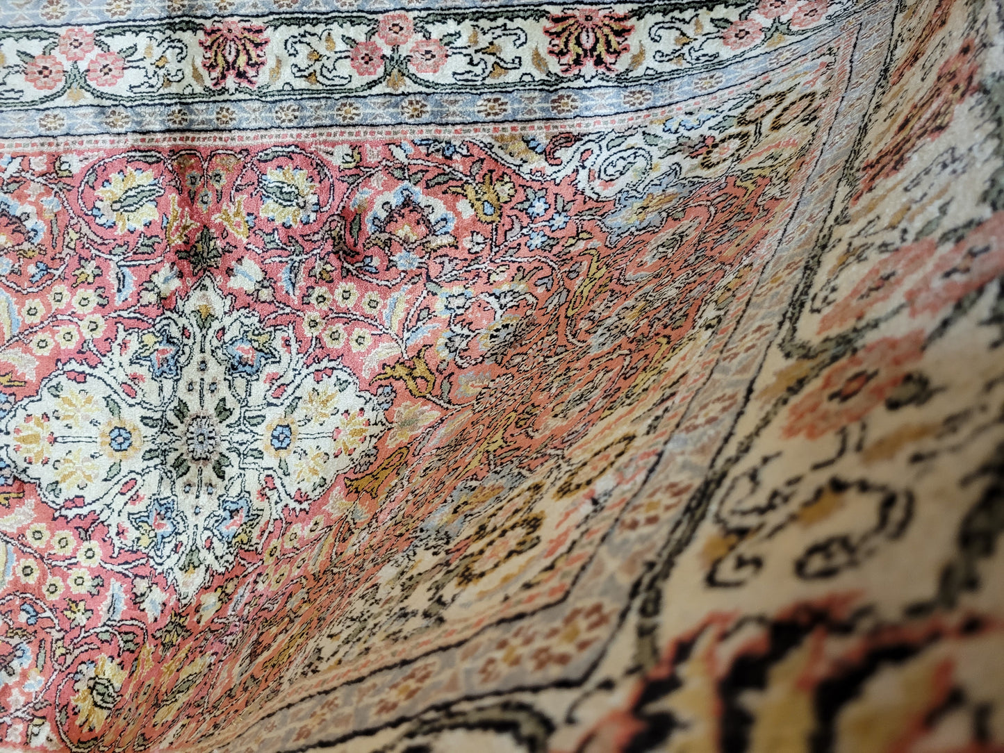 Ghom Teppich Naturseide fein handgeknüpft 162×95 cm