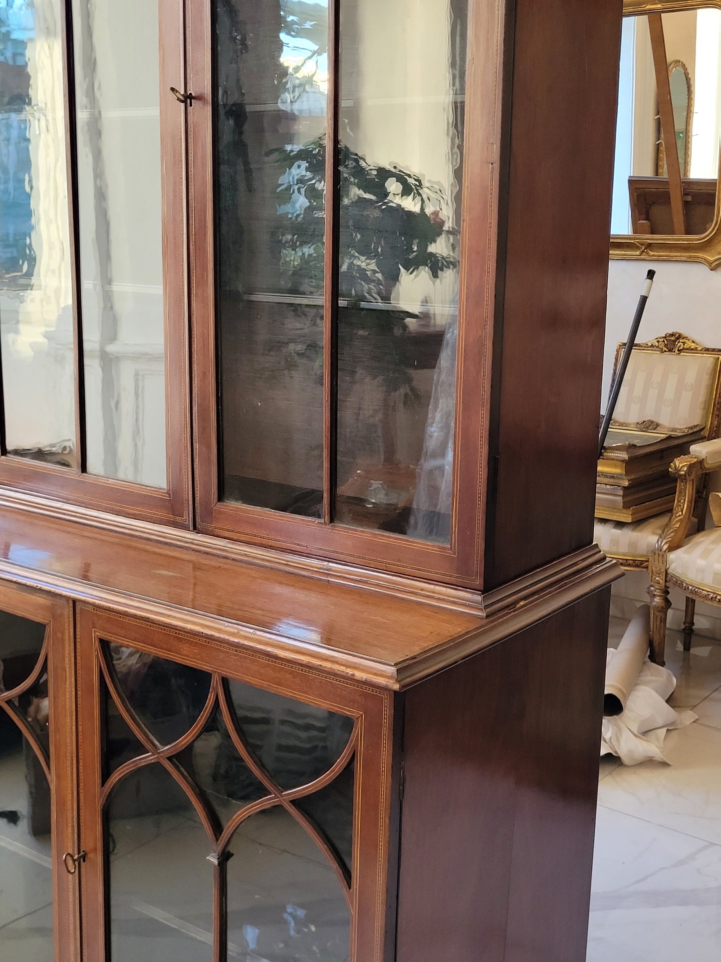 Englischer Bücherschrank – Mahagoni mit Glasfüllungen – ca. 19./20. Jahrhundert