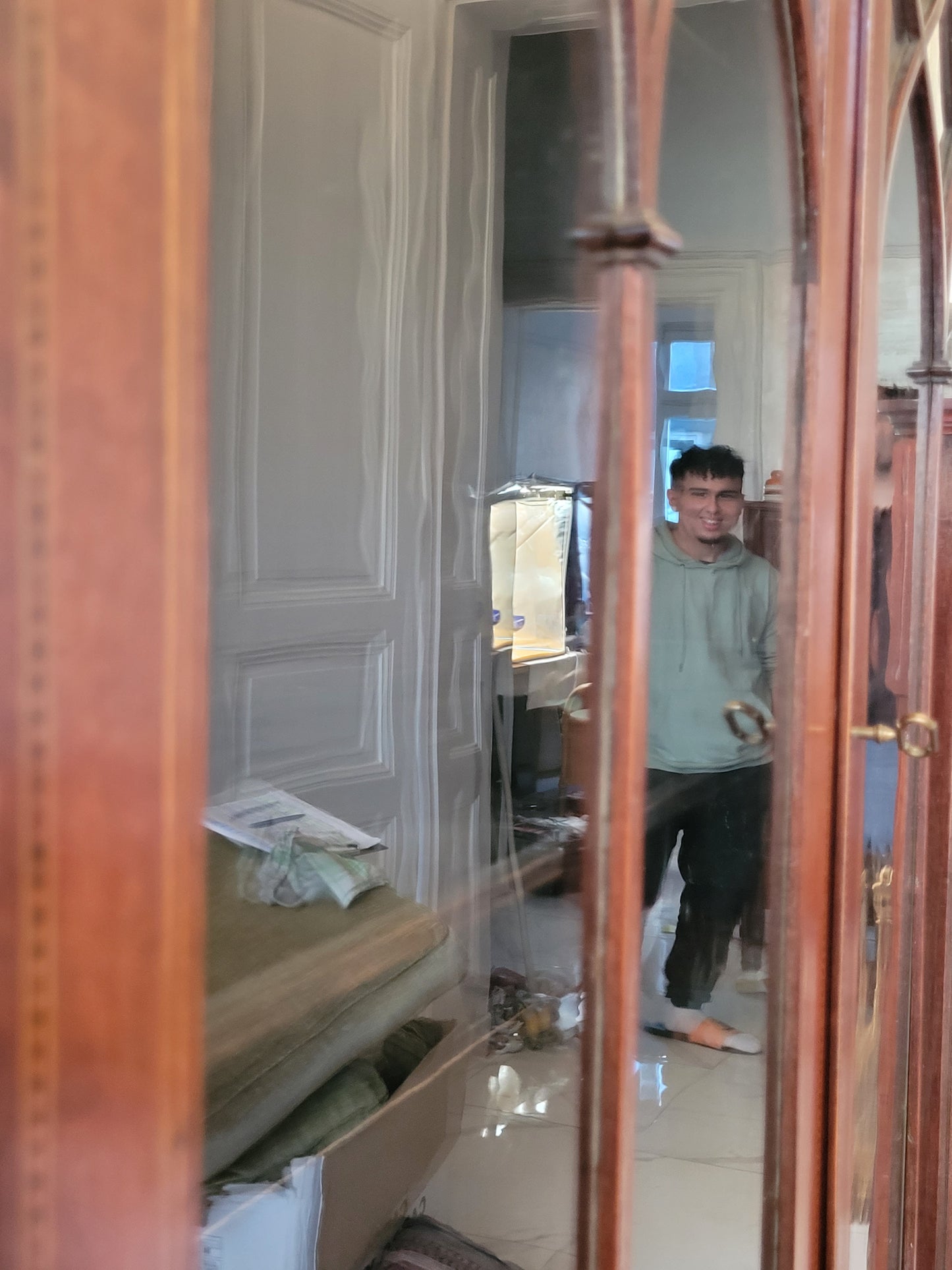 Englischer Bücherschrank – Mahagoni mit Glasfüllungen – ca. 19./20. Jahrhundert