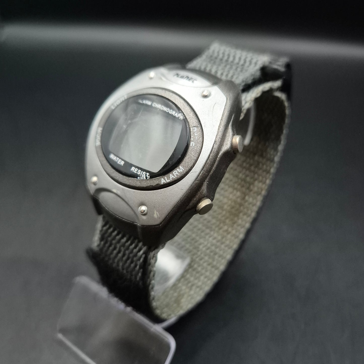 Robuste Planer Herren Uhr – Digitale Sportuhr mit Stoffarmband