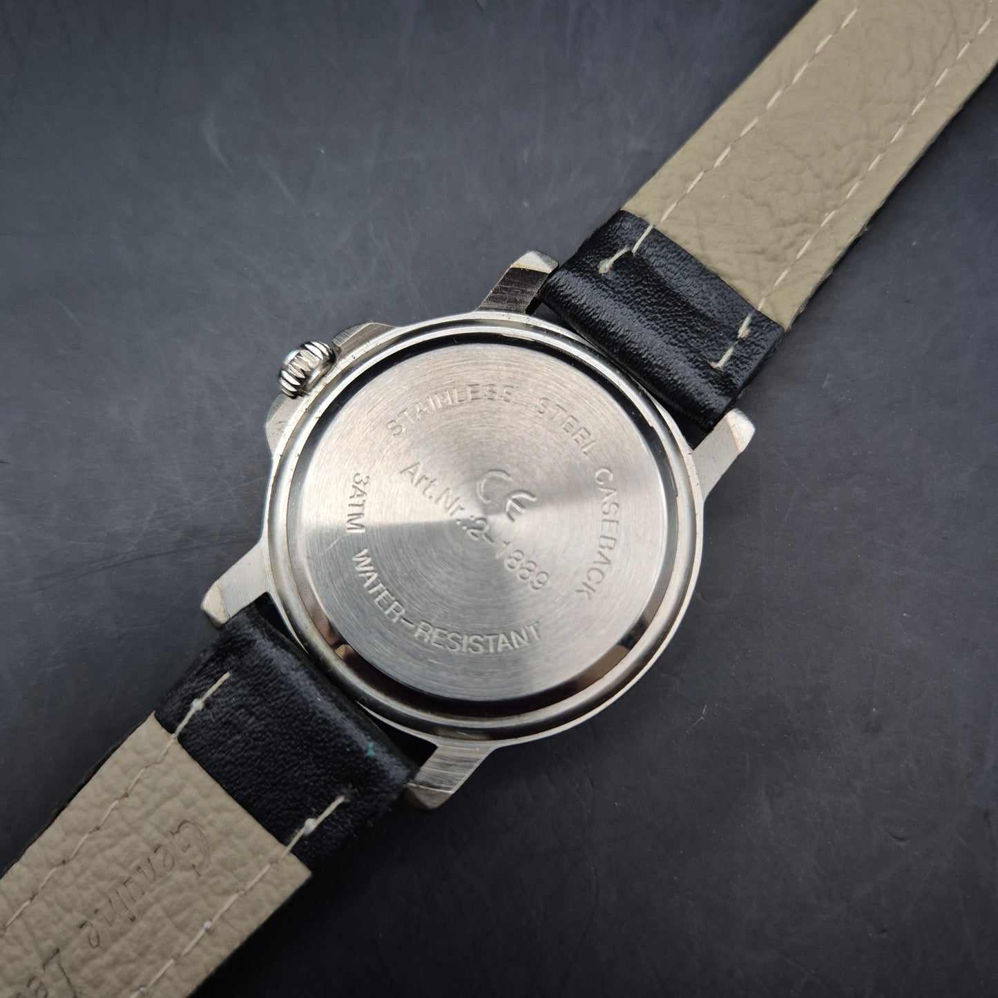 Retro Digitale Herren Uhr – Mechanisches Rollwerk im Vintage-Look