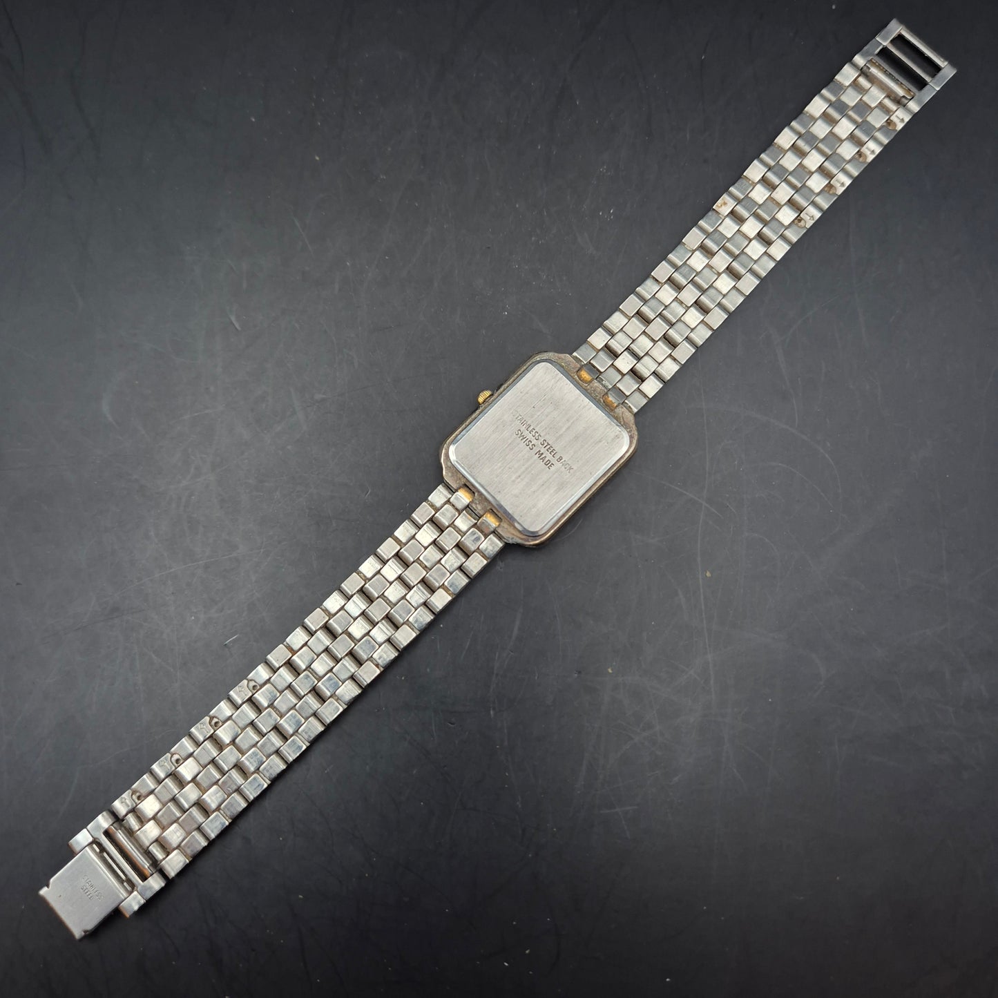 CMI Swiss Herren Uhr – Klassisch-elegantes Design mit römischen Ziffern