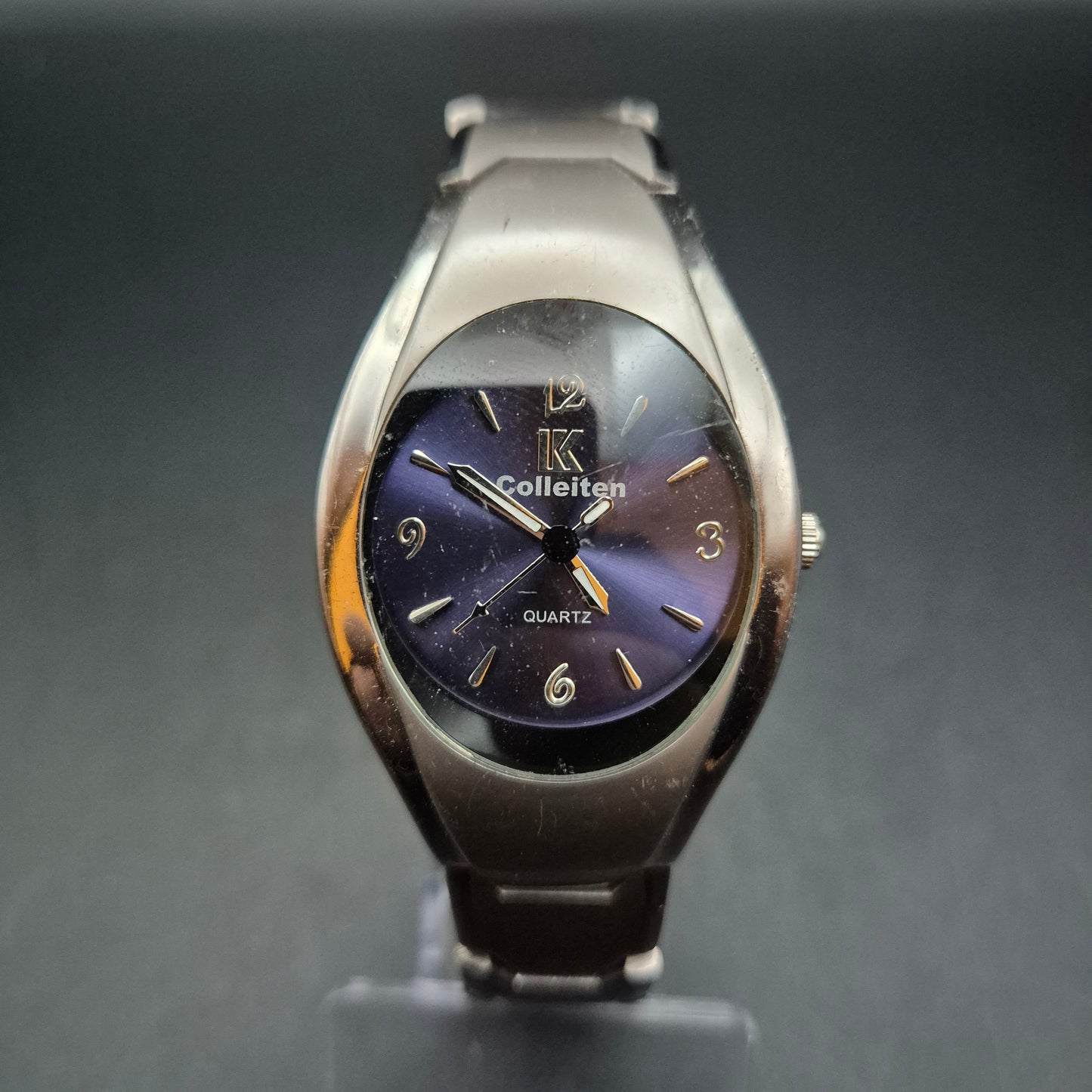 Colleiten Damen Uhr – Edelstahlgehäuse mit violettem Zifferblatt