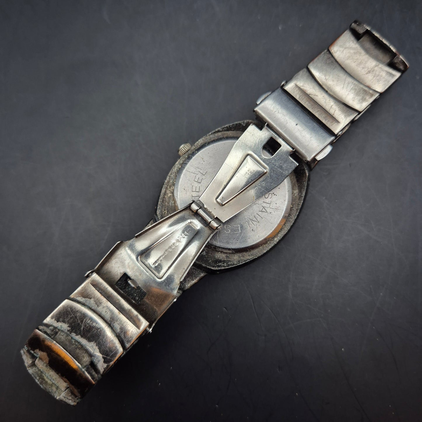 Camelon Damen Uhr – Schwarzes Zifferblatt mit Sternendetails