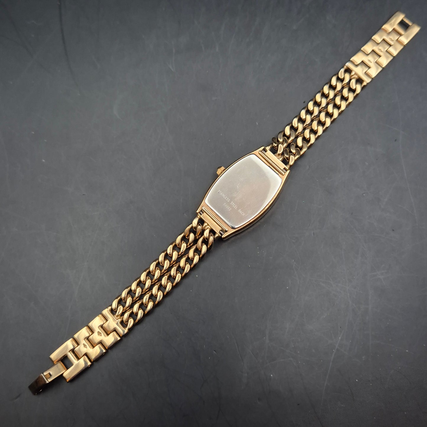 Rivage Damen Uhr – Klassischer Look mit goldfarbenem Gliederarmband