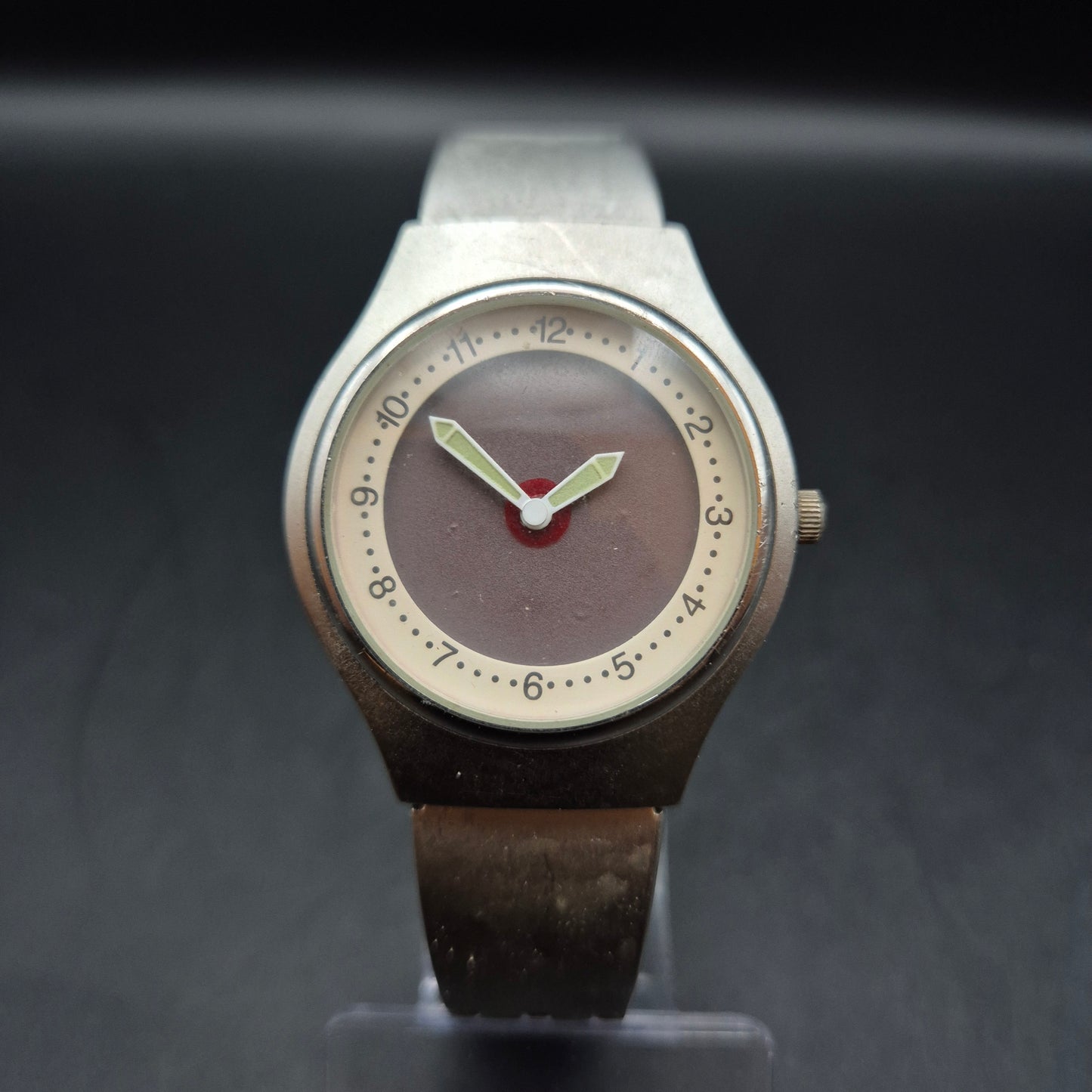 Moderne Damen Uhr – Stilvolles Design mit roséfarbenem Zifferblatt
