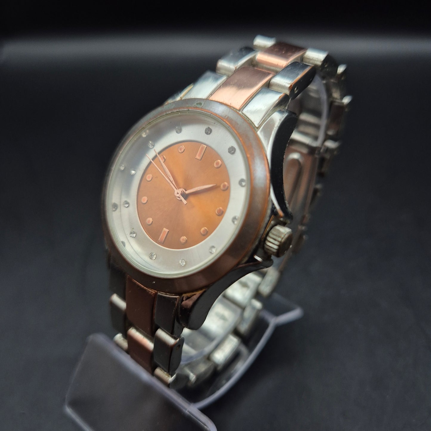 Elegante Damen Uhr Bicolor – Roségold-Akzente mit Glitzersteinen
