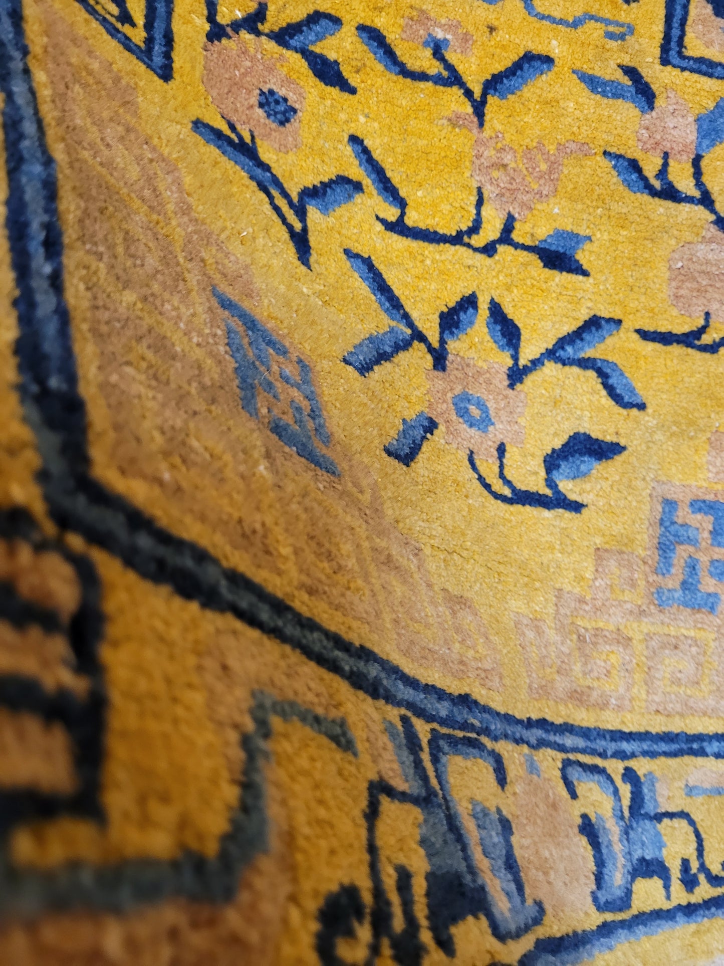 China Teppich antik florales Symbolmuster 70×72 cm