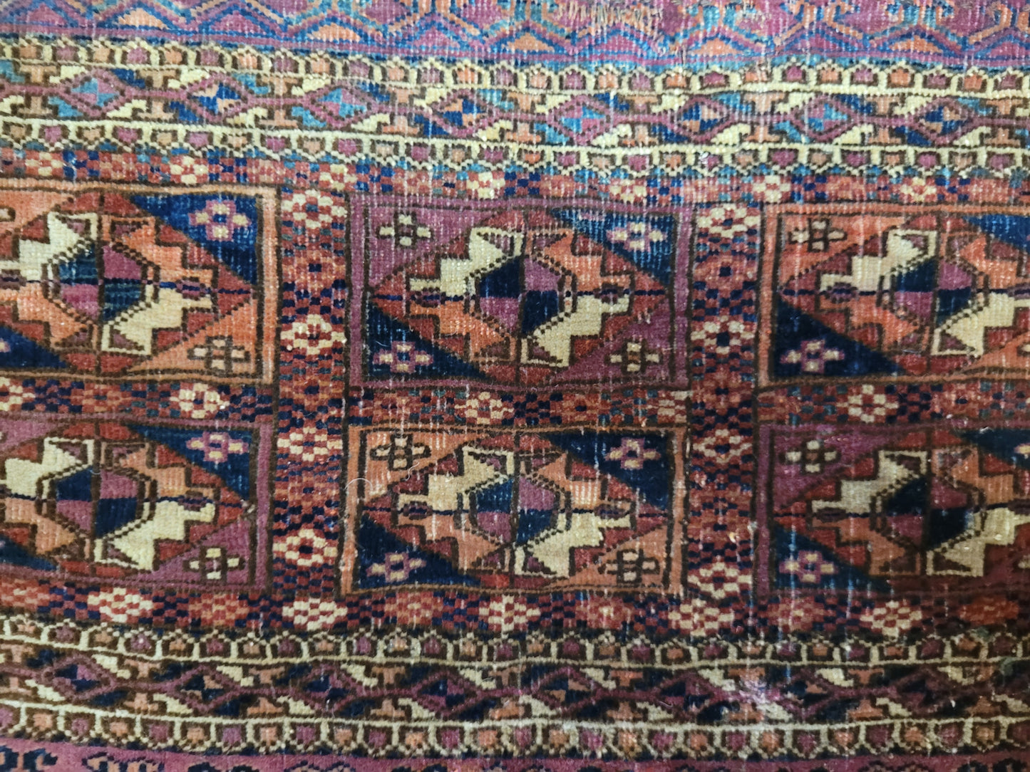 Jomut Turkmen Teppich antik geometrisch 84×35 cm