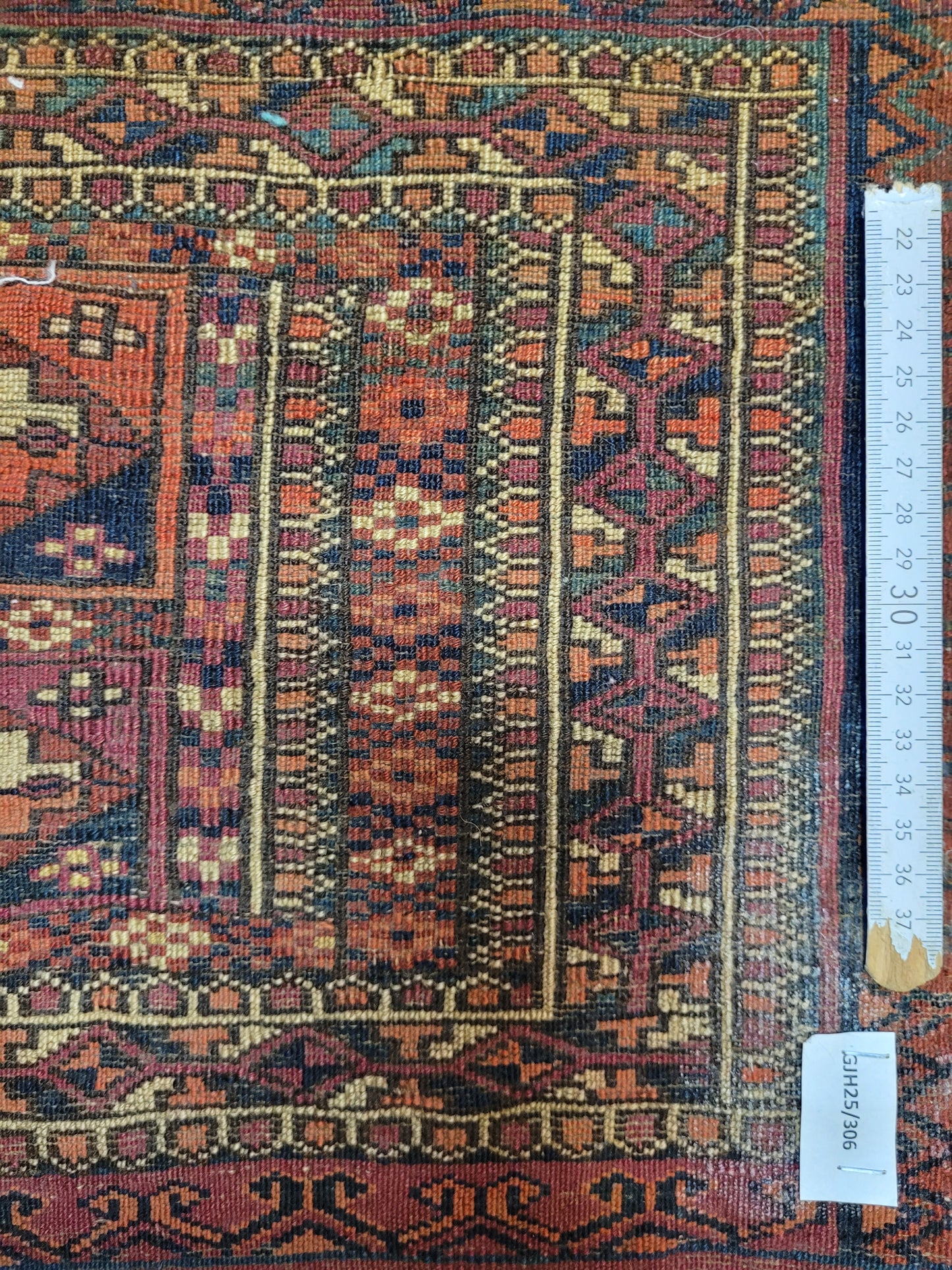Jomut Turkmen Teppich antik geometrisch 84×35 cm