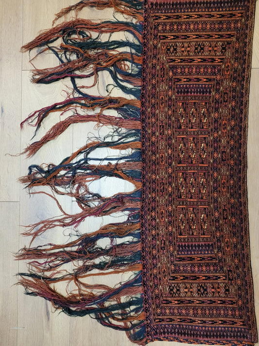 Jomut Turkmen Teppich antik fein geometrisch 126×40 cm