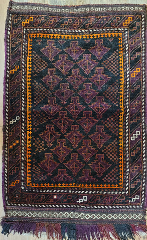 Belutsch Teppich antik geometrisch fein 126×40 cm
