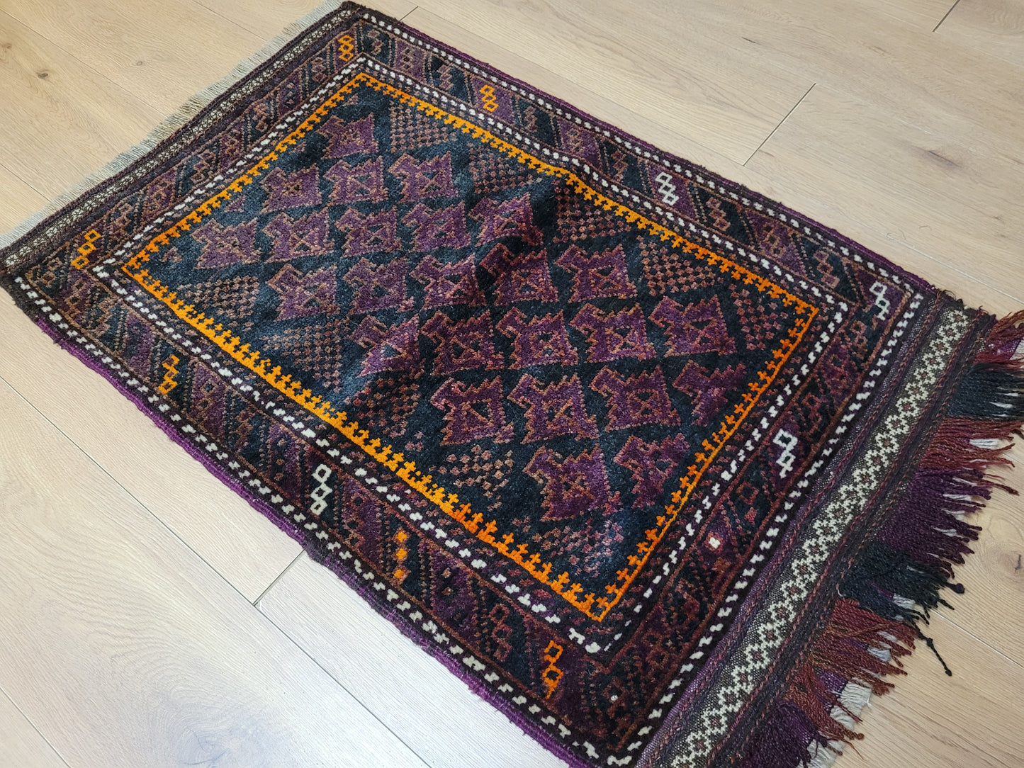 Belutsch Teppich antik geometrisch fein 126×40 cm