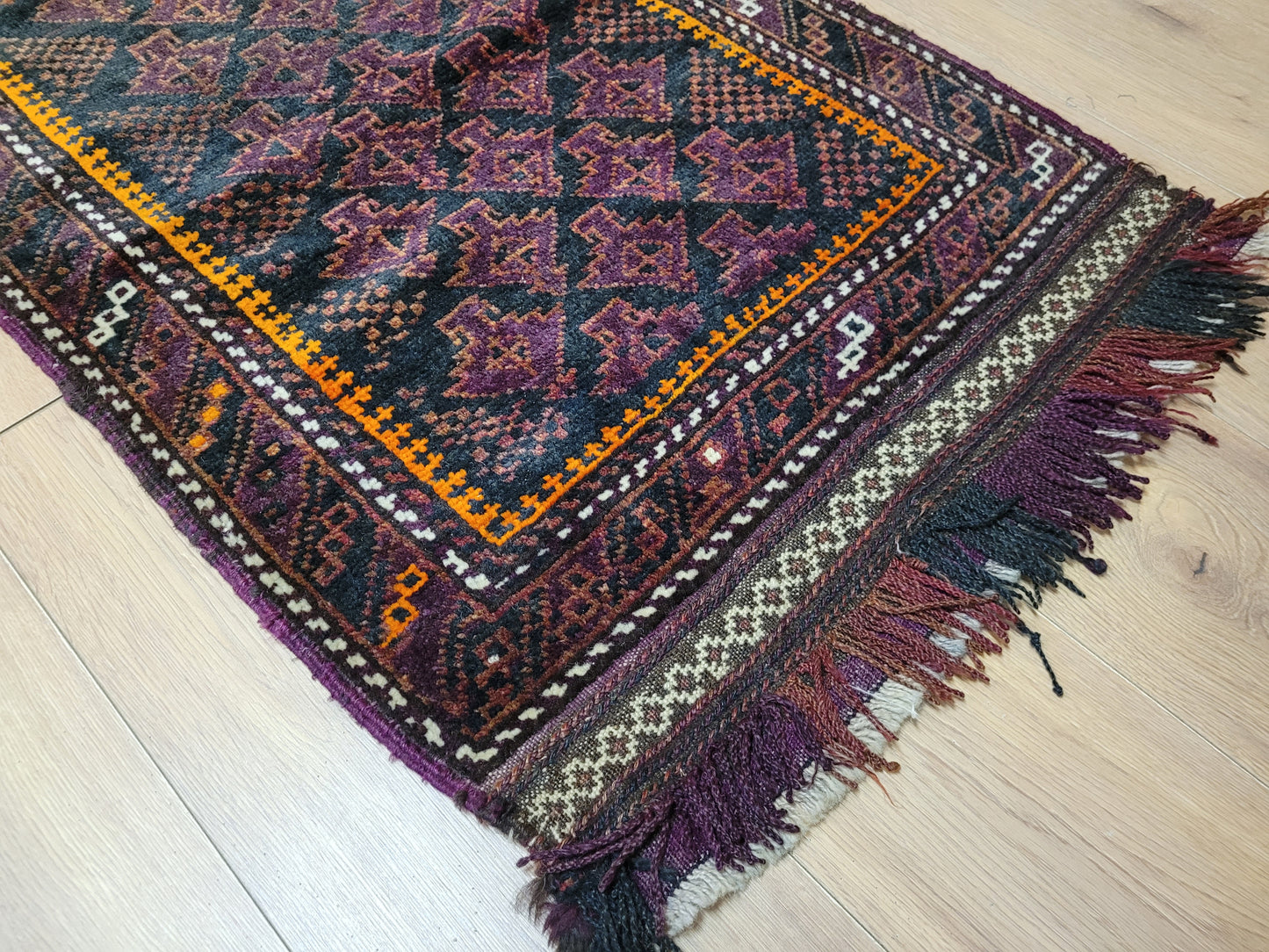 Belutsch Teppich antik geometrisch fein 126×40 cm