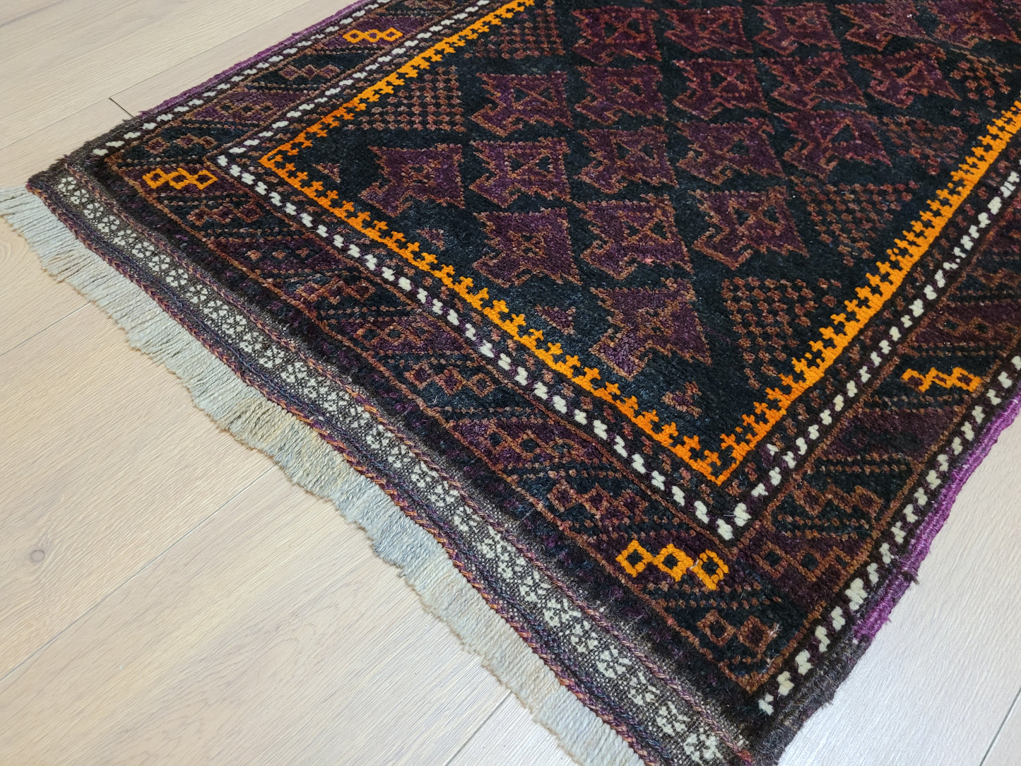 Belutsch Teppich antik geometrisch fein 126×40 cm