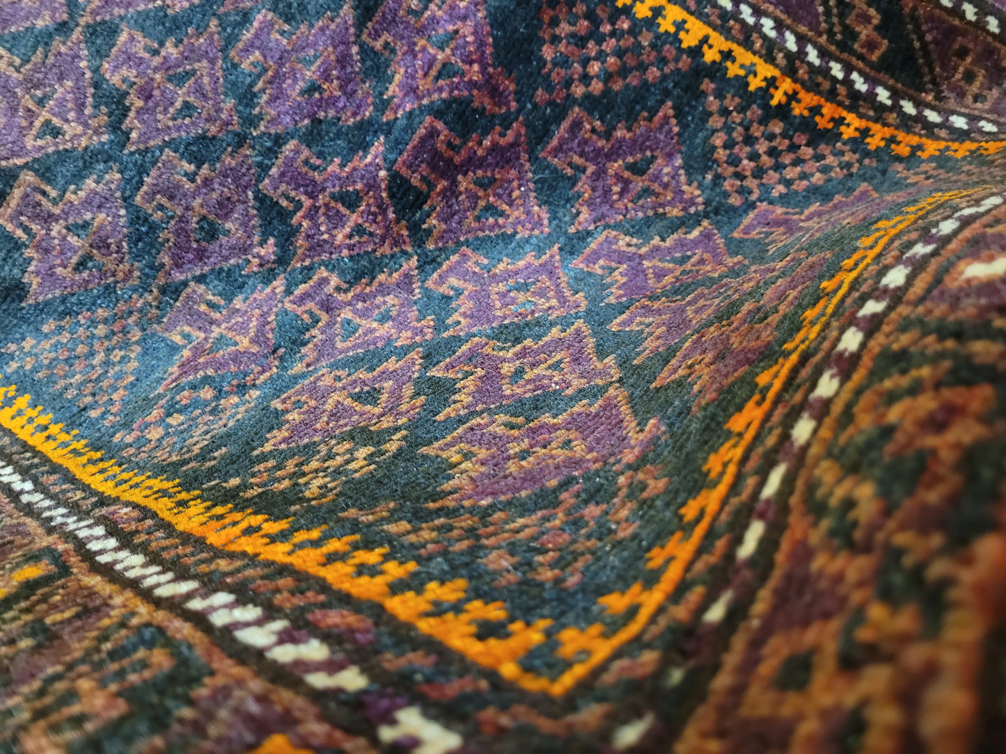 Belutsch Teppich antik geometrisch fein 126×40 cm