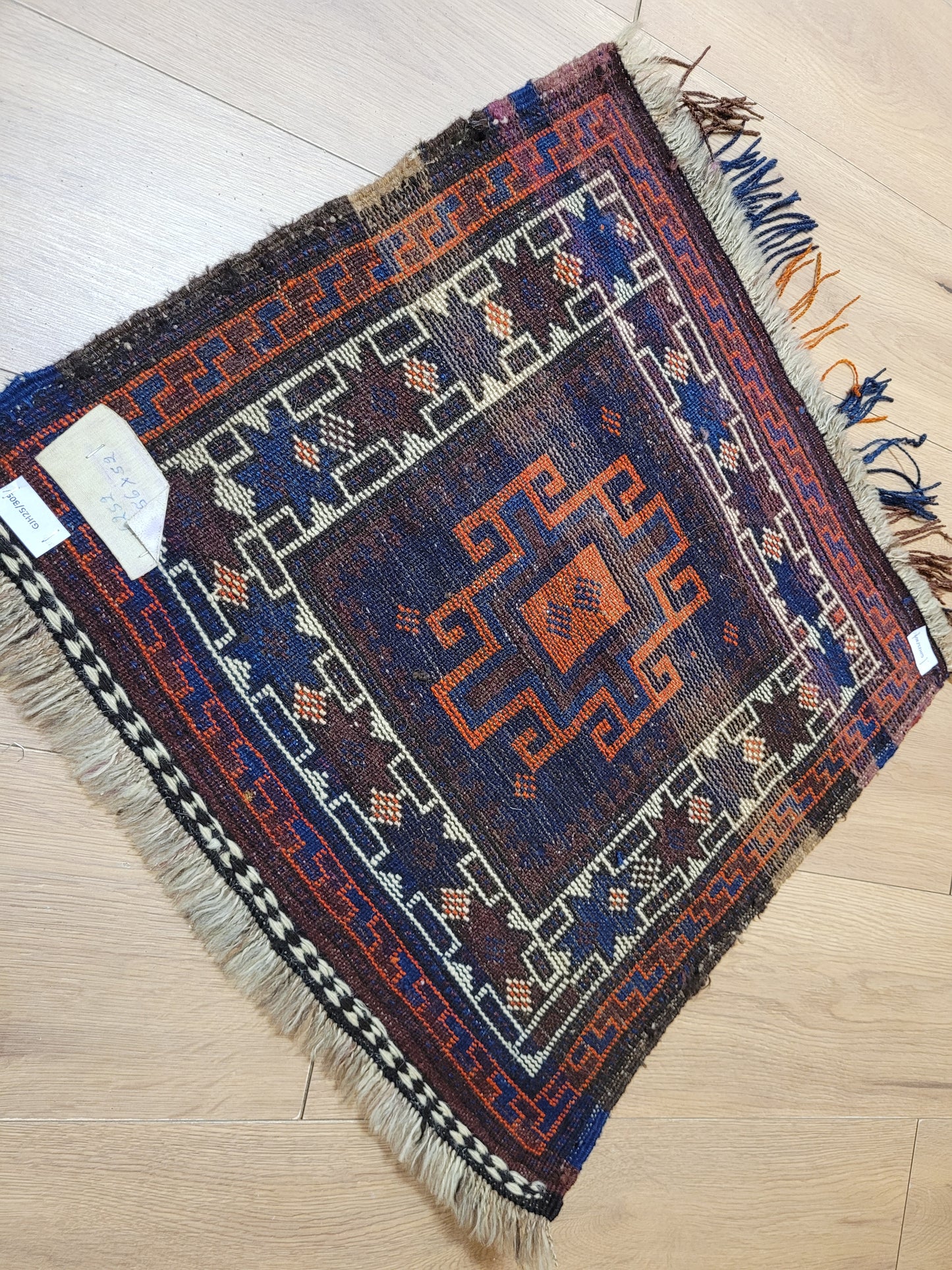 Belutsch Teppich antik geometrisch blau orange 56×60 cm