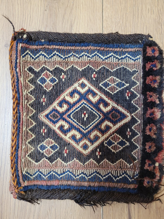 Gaschghai Tasche antik Nomadenarbeit 20×21 cm