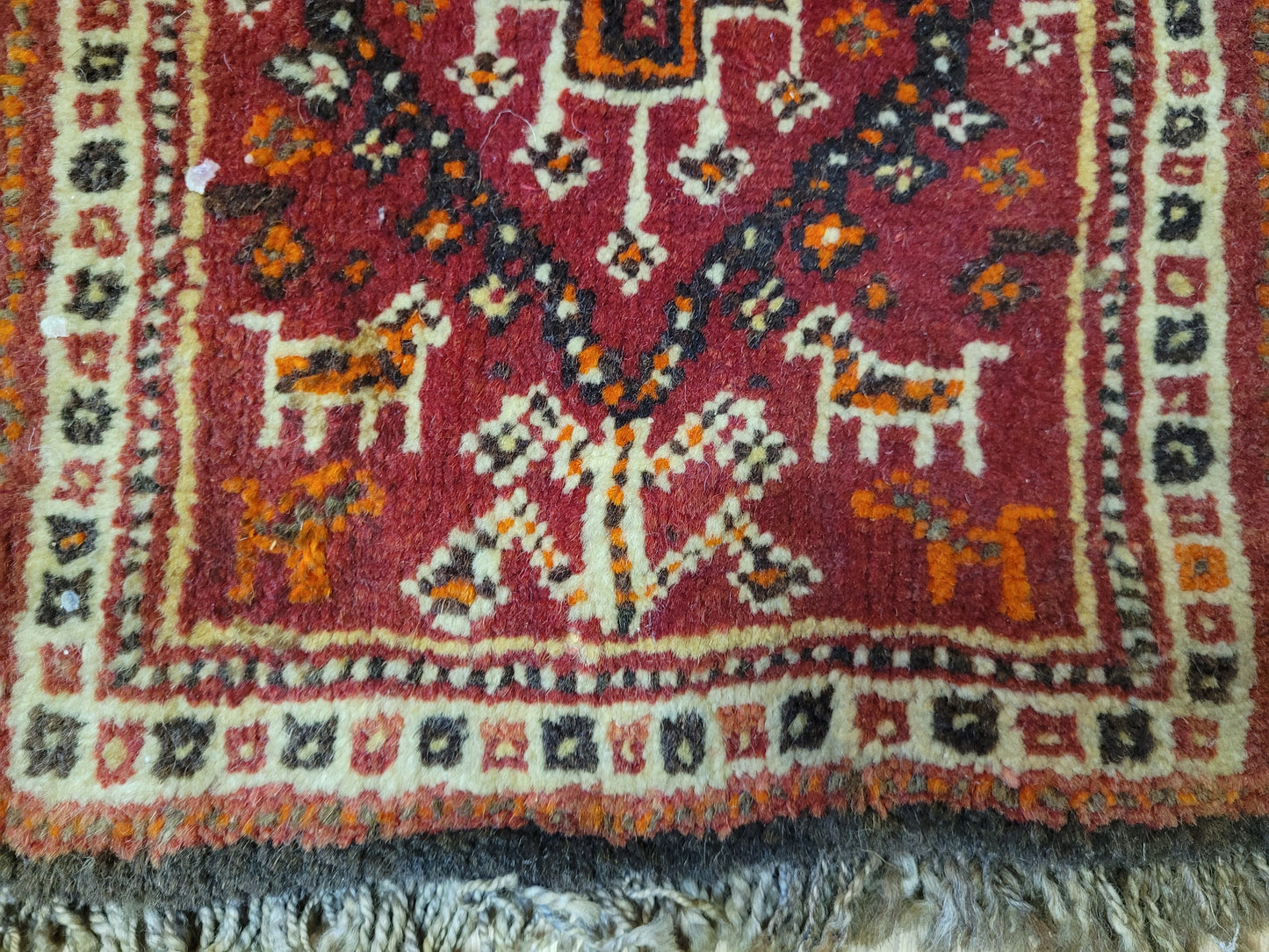 Orientteppich Handgeknüpft Gaschghai Teppich Tiermotiv Rot 30×33 cm