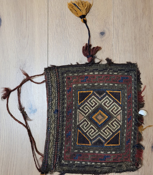 Orientteppich handgeknüpft Kelim Tasche 26×31 cm antik