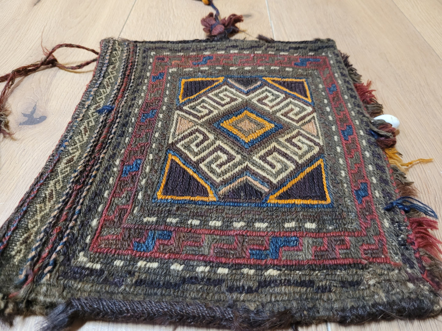 Orientteppich handgeknüpft Kelim Tasche 26×31 cm antik