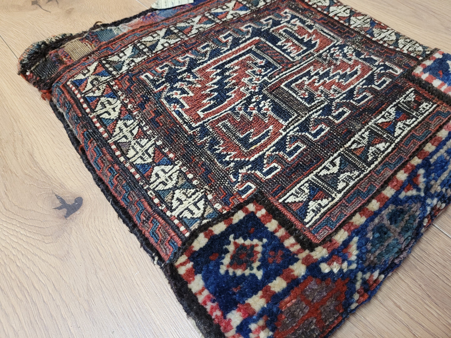 Orientteppich handgeknüpft Kelim Tasche 40×43 cm antik