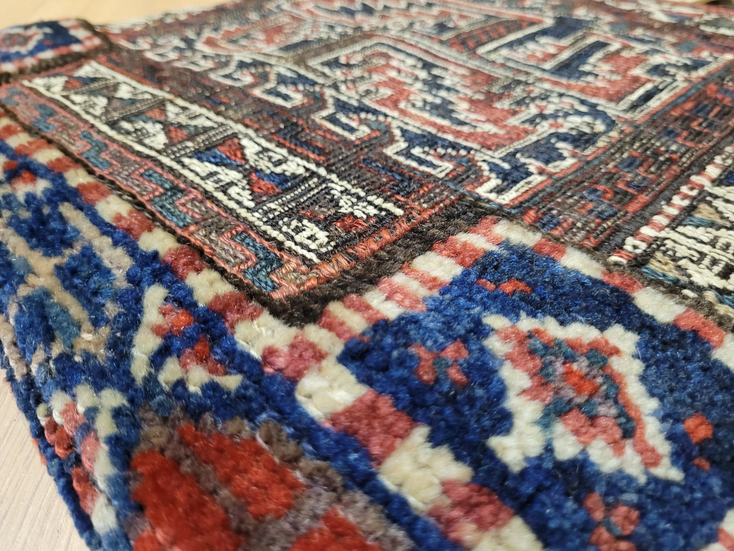 Orientteppich handgeknüpft Kelim Tasche 40×43 cm antik